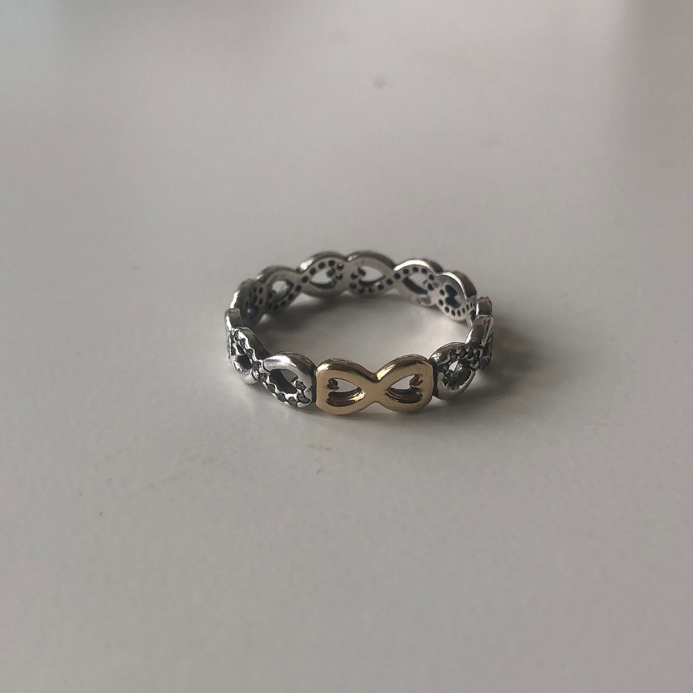 Pandora Sparkling Infinity Ring
